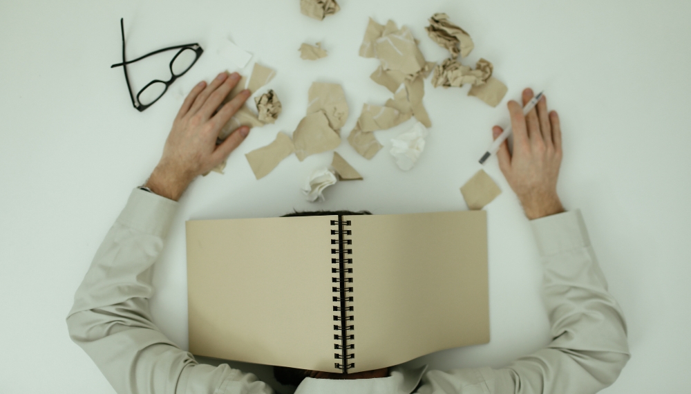 Prévia - CAHIER - homme - BURN-OUT