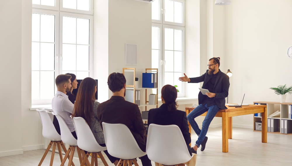 Un employeur qui manage son équipe