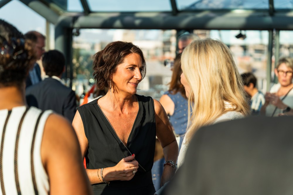 Karine soirée assureurs Paris - Prévia